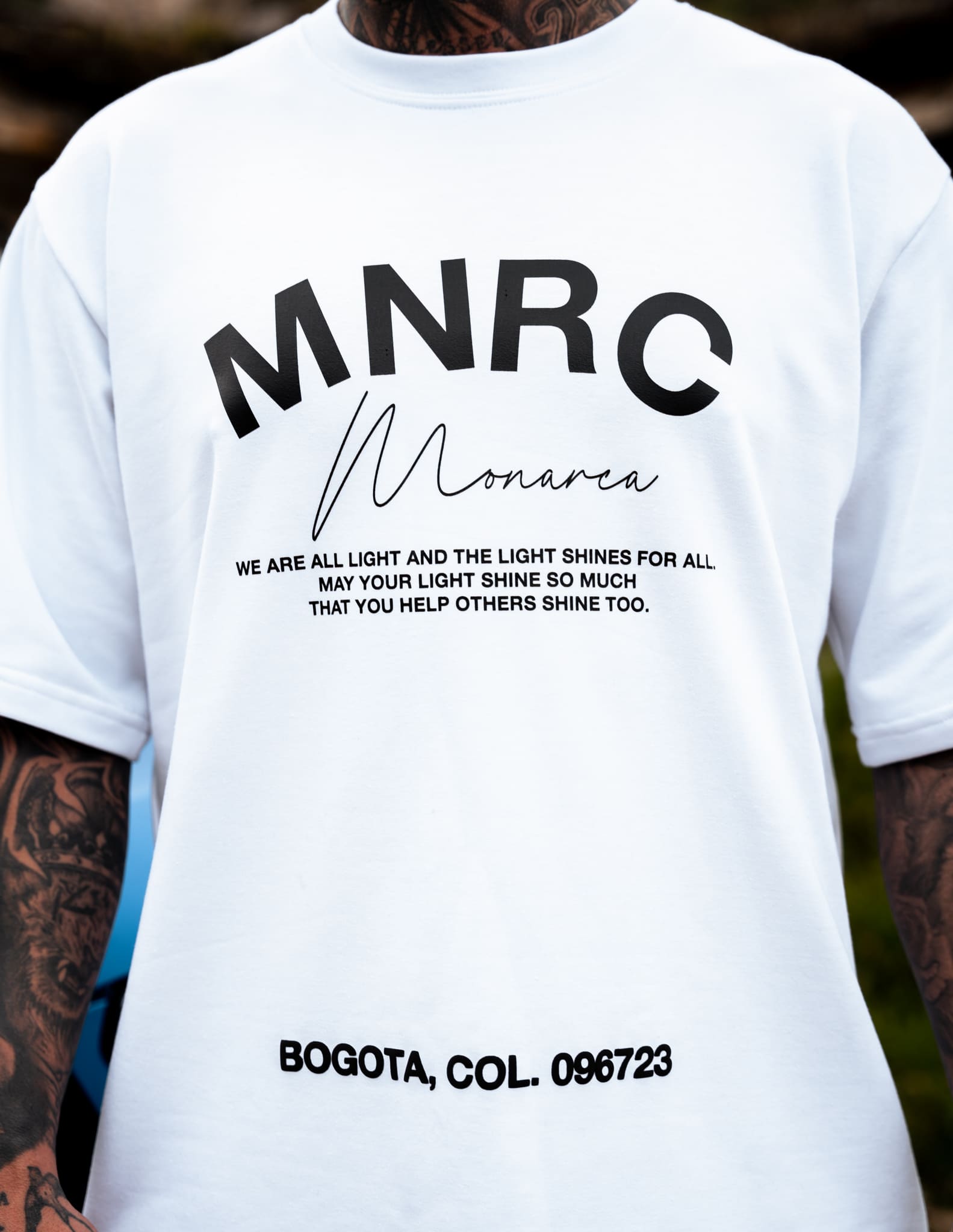 CAMISETA MONARCA PLUTON