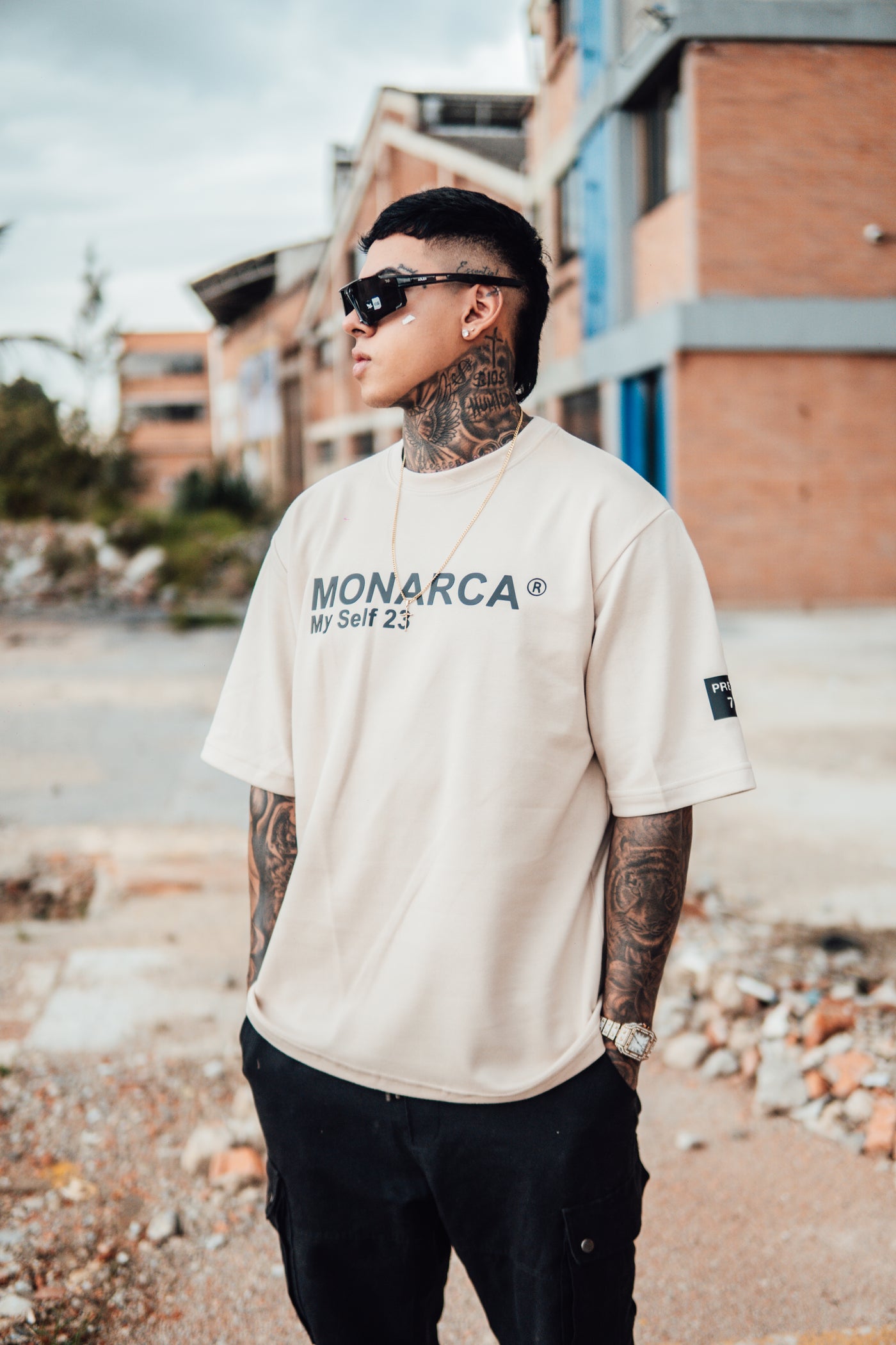 CAMISETA MONARCA PREMIUM