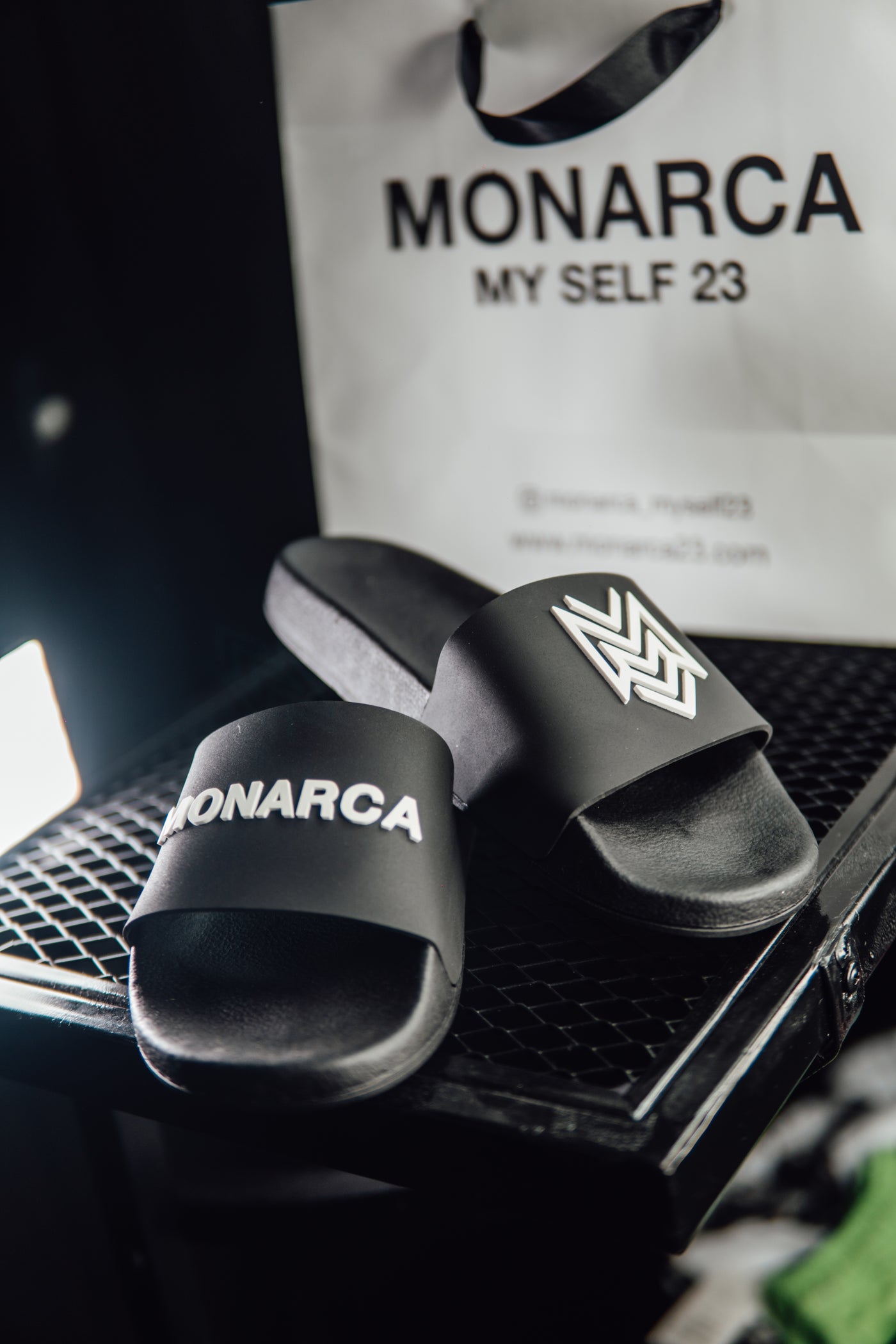 SANDALIAS MONARCA MAGNUM (PROMO)